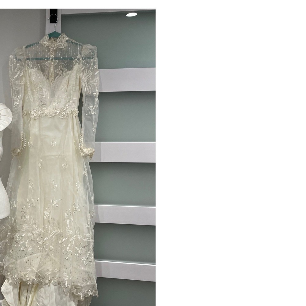 Vintage 80s‎ Victorian Revival Wedding Dress Ivory High Neck Sheer Lace Illusion